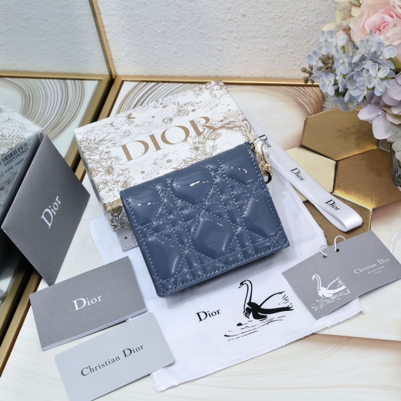 D*or wallet
